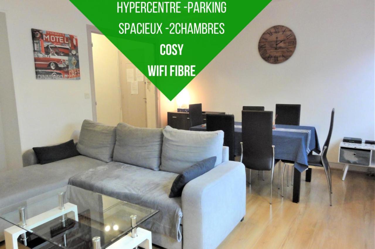 Le Voltaire -2 Chambres- 70m2- Hypercentre-parking-wifi Fibre- Nouvelle Literie Apartment Tarbes